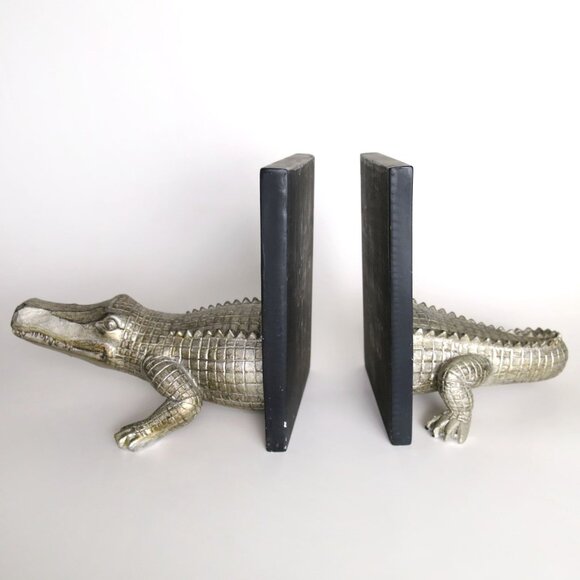 Alligator / Crocodile Bookends - Picture 2 of 9
